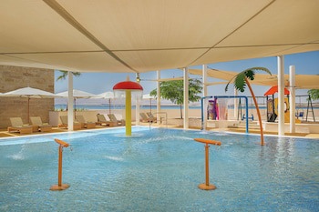 Hilton Dead Sea Resort & Spa