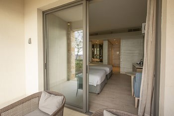 Hilton Dead Sea Resort & Spa