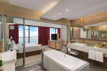 Hilton Dead Sea Resort & Spa