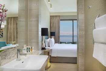 Hilton Dead Sea Resort & Spa