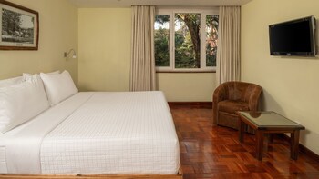 Fairview Hotel