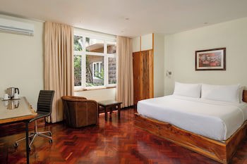 Fairview Hotel