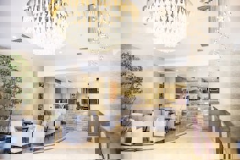 Grand Aras Hotel & Suites