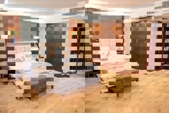 Grand Aras Hotel & Suites