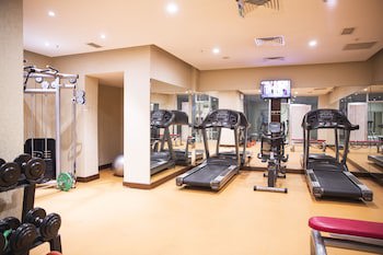 Grand Aras Hotel & Suites