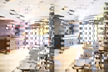 Grand Aras Hotel & Suites