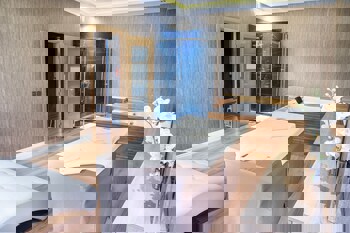 Grand Aras Hotel & Suites