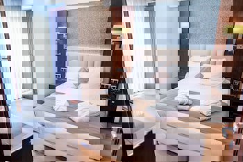 Grand Aras Hotel & Suites