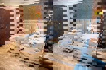 Grand Aras Hotel & Suites