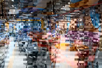 Grand Aras Hotel & Suites