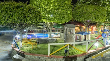 Jarabacoa River Club