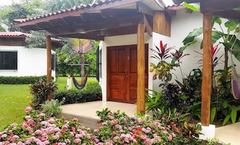 Guacamaya Lodge