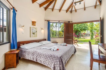 Guacamaya Lodge