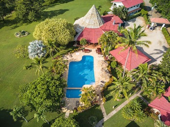 Guacamaya Lodge
