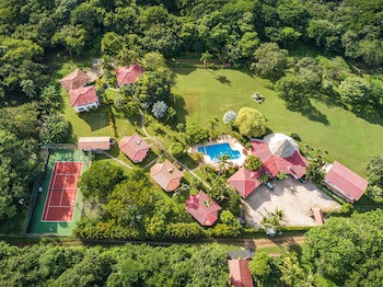 Guacamaya Lodge