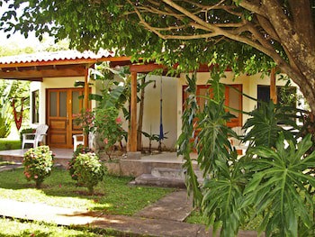 Guacamaya Lodge