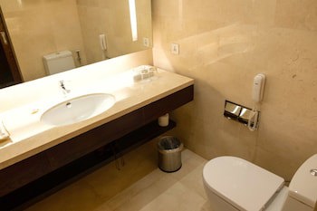 City Garden Grand Hotel