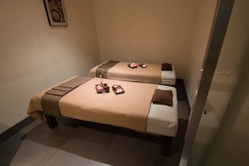 City Garden Grand Hotel