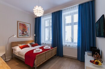 Sanhaus Apartments