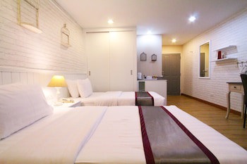At Residence Suvarnabhumi Hotel