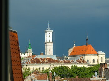 Rius Hotel Lviv