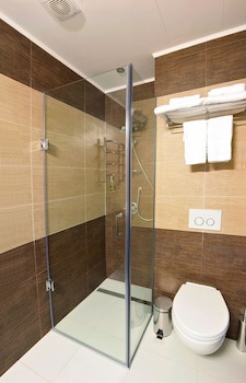 Rius Hotel Lviv