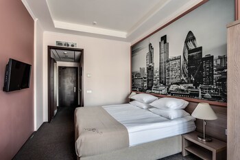 Rius Hotel Lviv