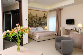 Rius Hotel Lviv