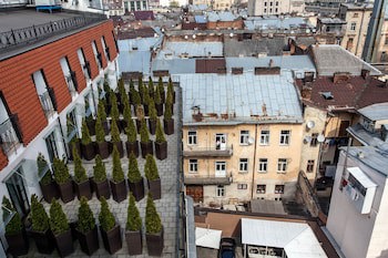 Rius Hotel Lviv