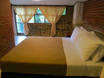 Mile 36 Lodge