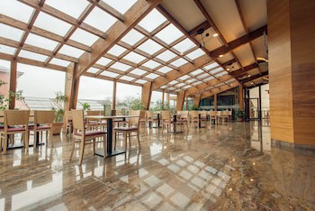 Apartamentos Spa Villa Pasiega