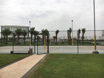Bay La Sun Hotel & Marina