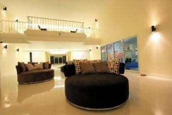Grow Residences