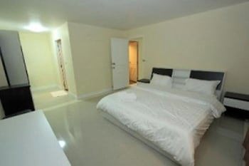 Grow Residences