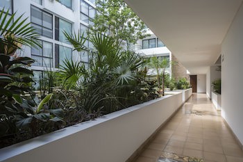Anah Suites By Sunest