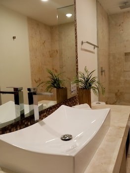 Anah Suites By Sunest