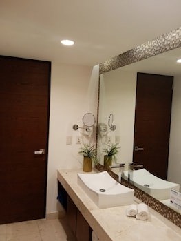 Anah Suites By Sunest