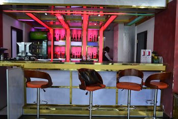 Dk Hotel