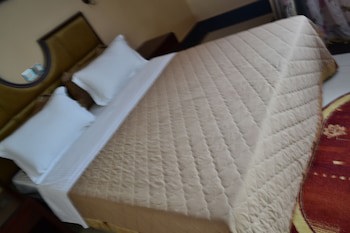 Dk Hotel