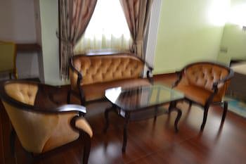 Dk Hotel