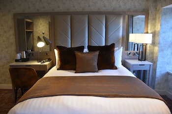 The Royal Hotel