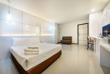 The Legacy Hotel