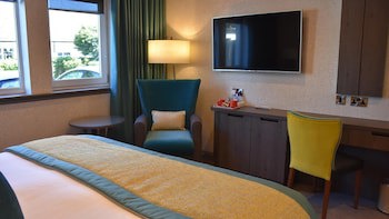 Carlton Hotel