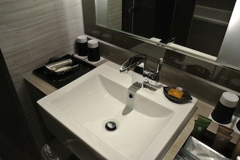 City Suites - Kaohsiung Chenai