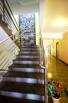 Cris Hotel