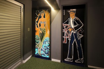Cris Hotel