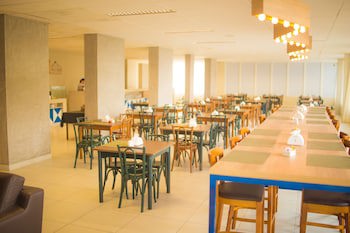 Cris Hotel
