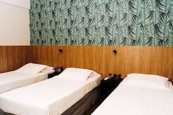 Cris Hotel