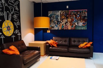 Cris Hotel