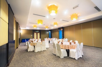Crystal Crown Kuala Lumpur